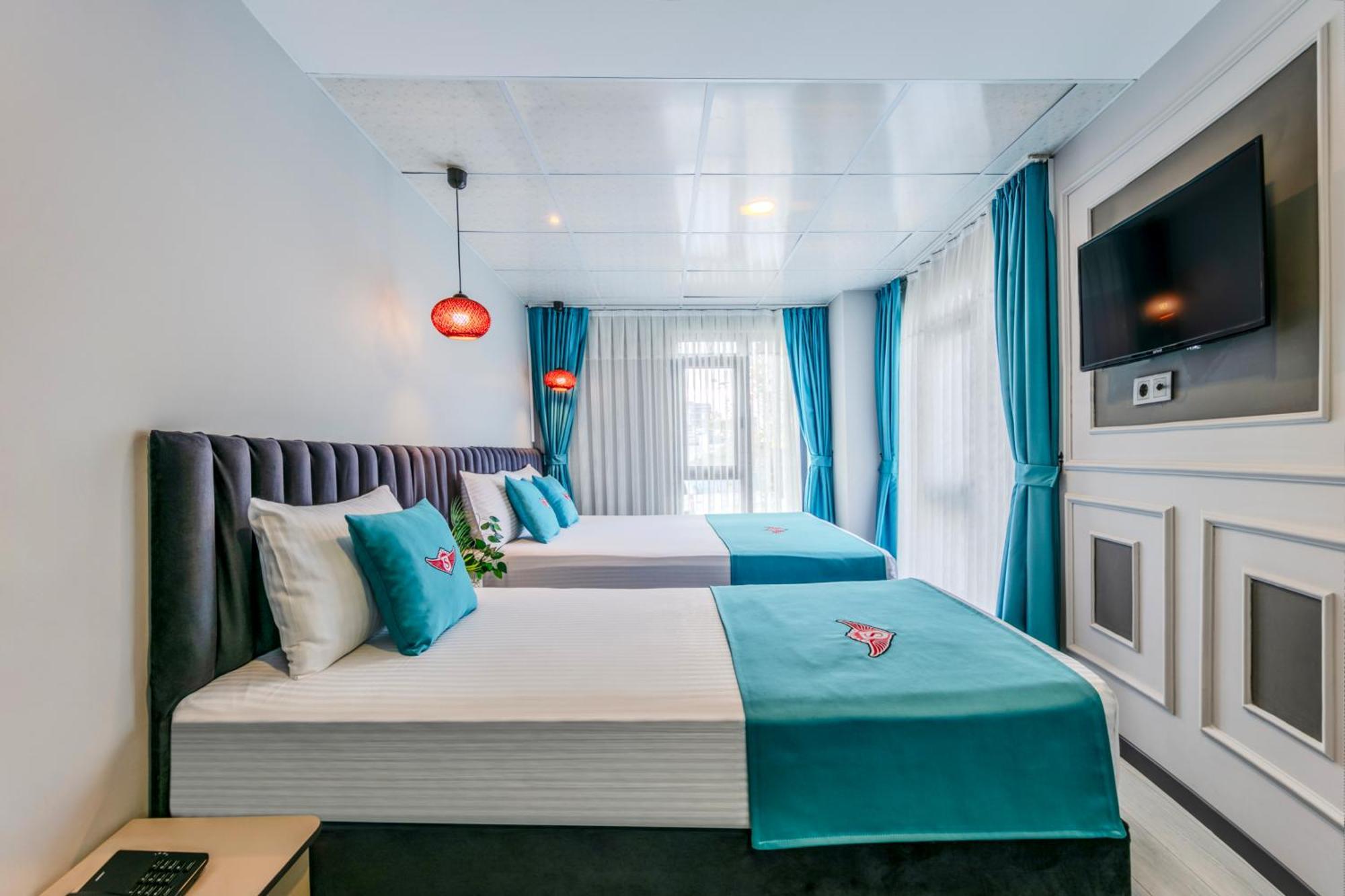 Solin Airport Hotel Arnavutkoy Екстериор снимка