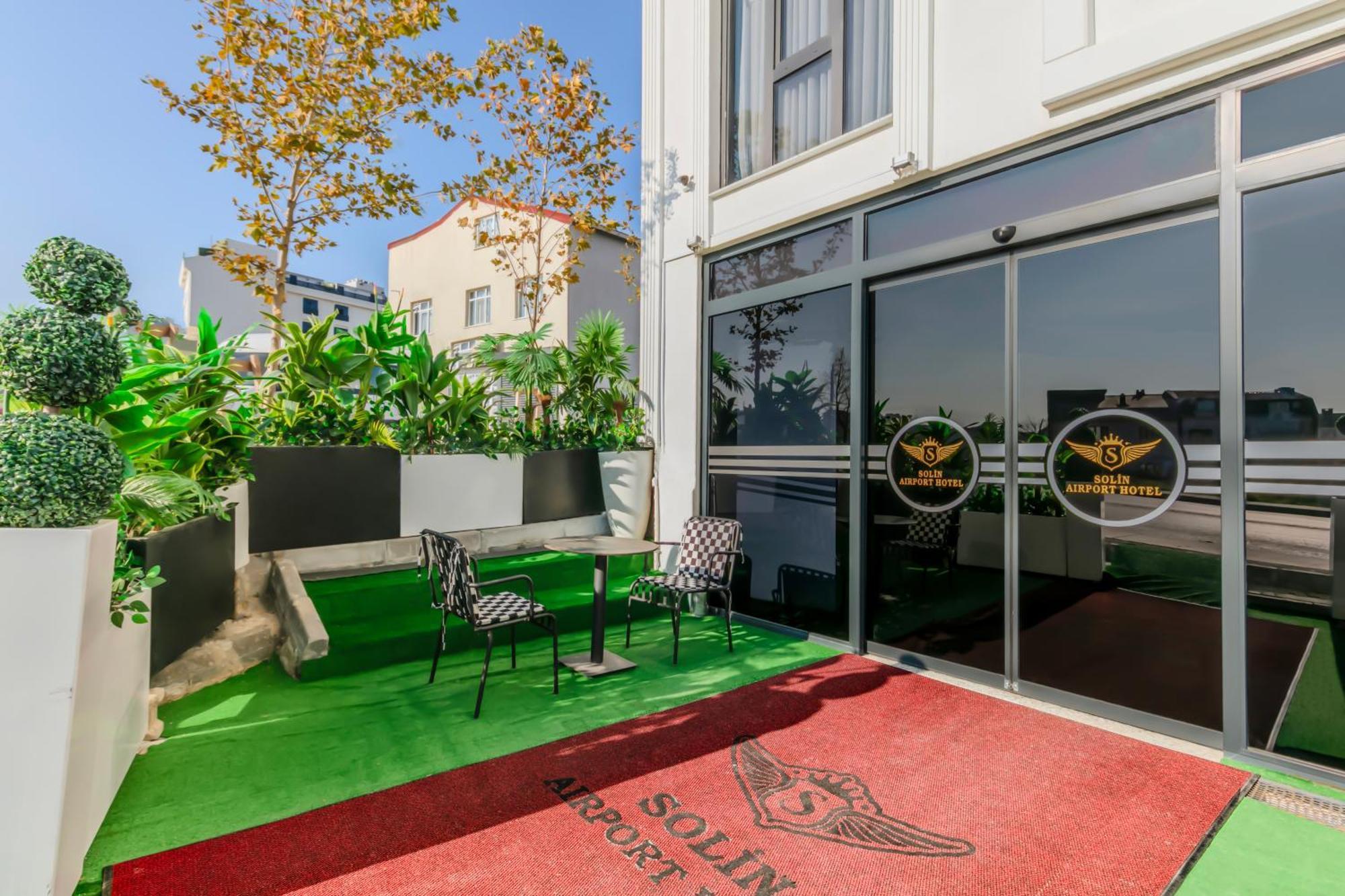 Solin Airport Hotel Arnavutkoy Екстериор снимка
