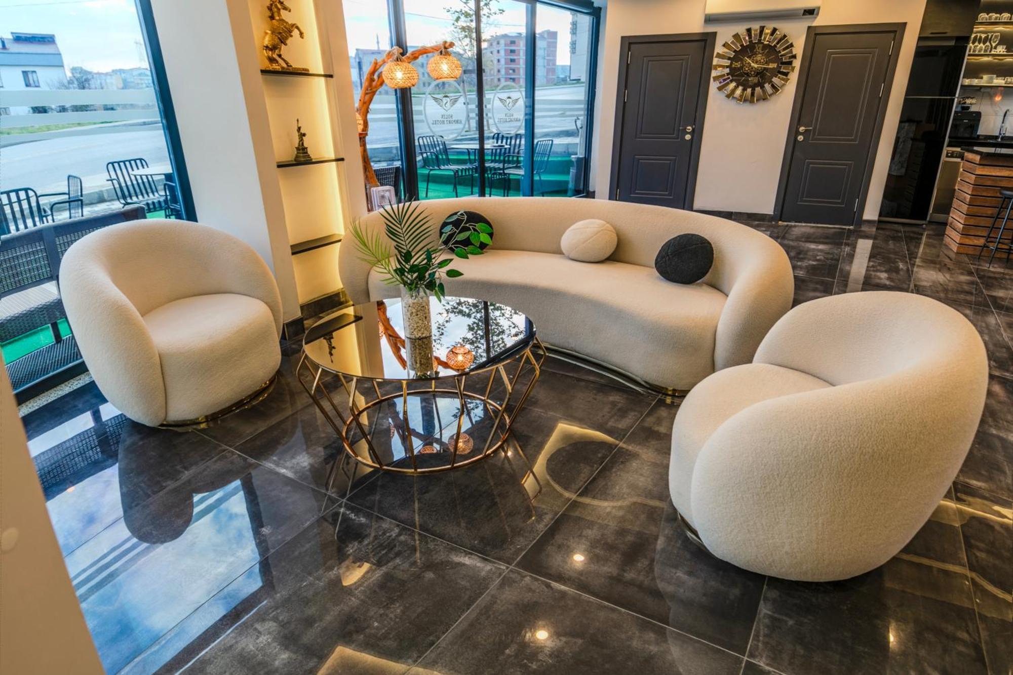 Solin Airport Hotel Arnavutkoy Екстериор снимка