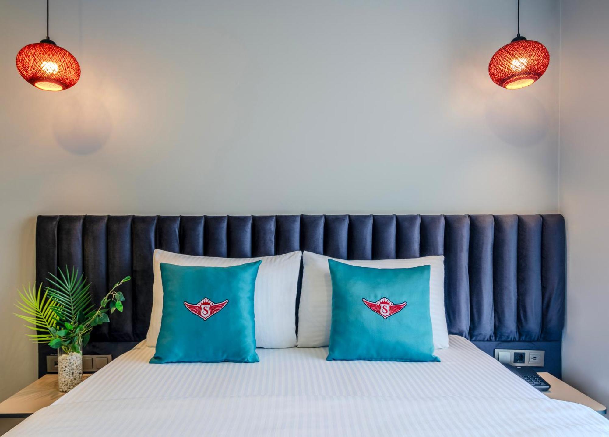 Solin Airport Hotel Arnavutkoy Екстериор снимка