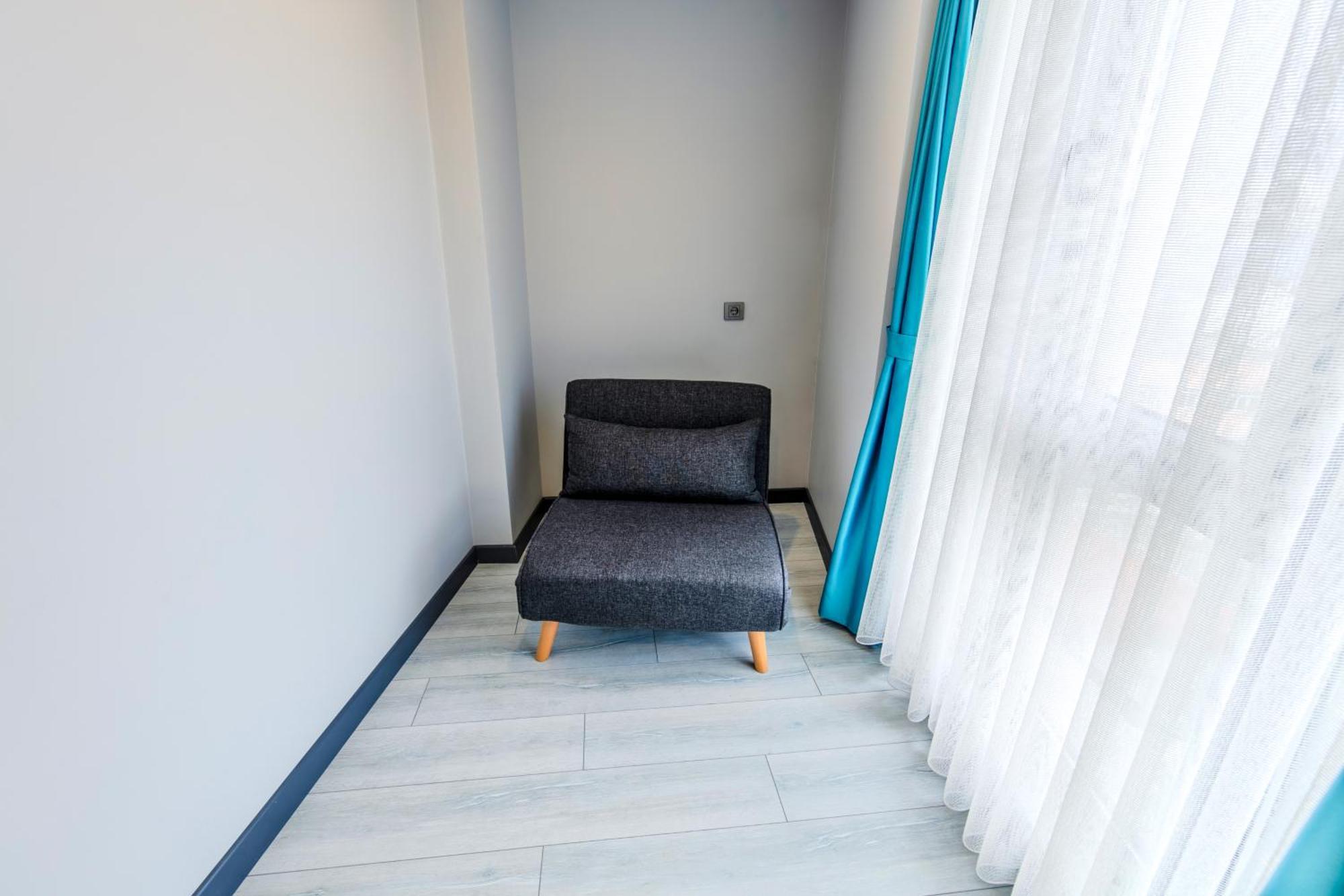 Solin Airport Hotel Arnavutkoy Екстериор снимка
