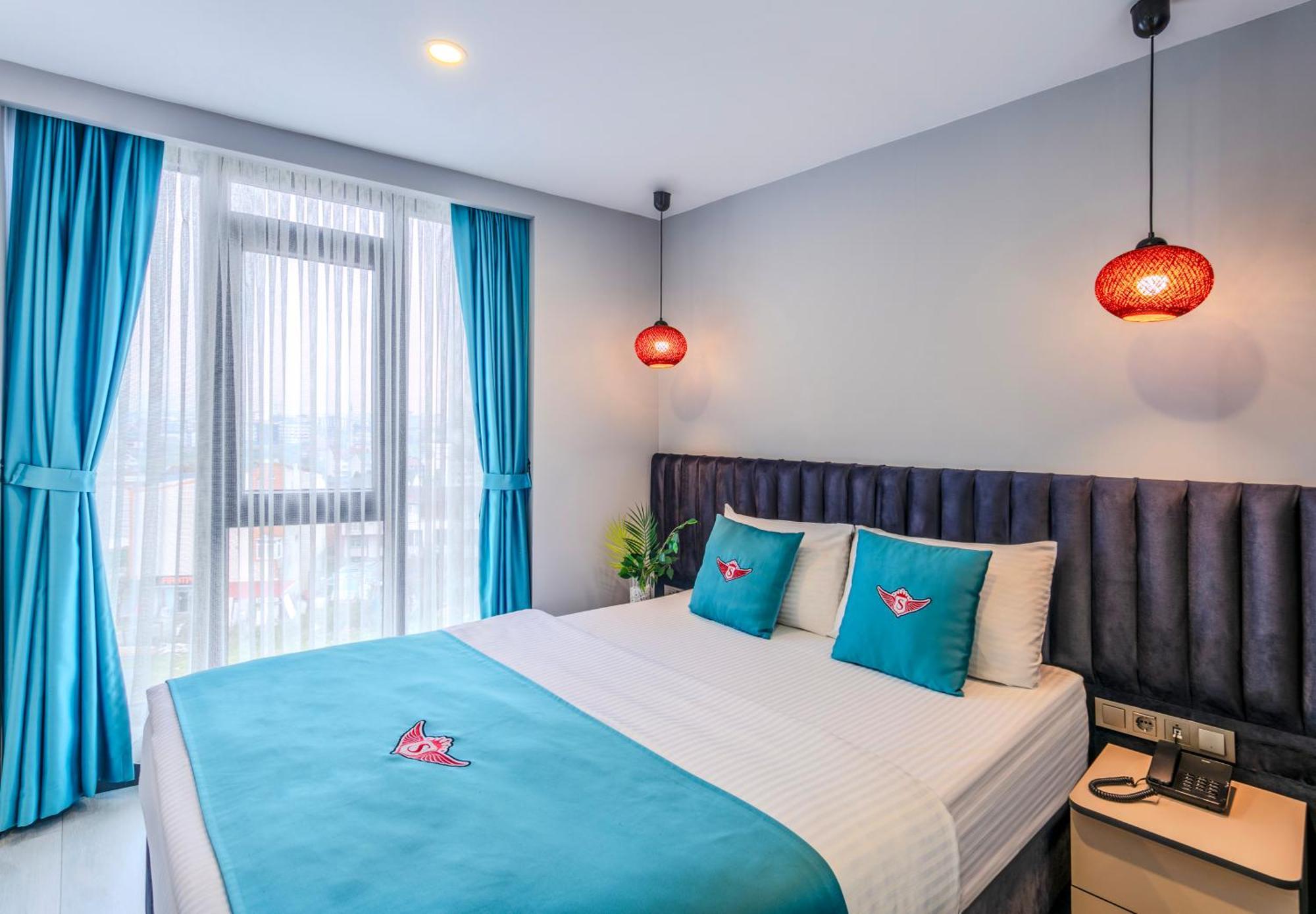 Solin Airport Hotel Arnavutkoy Екстериор снимка